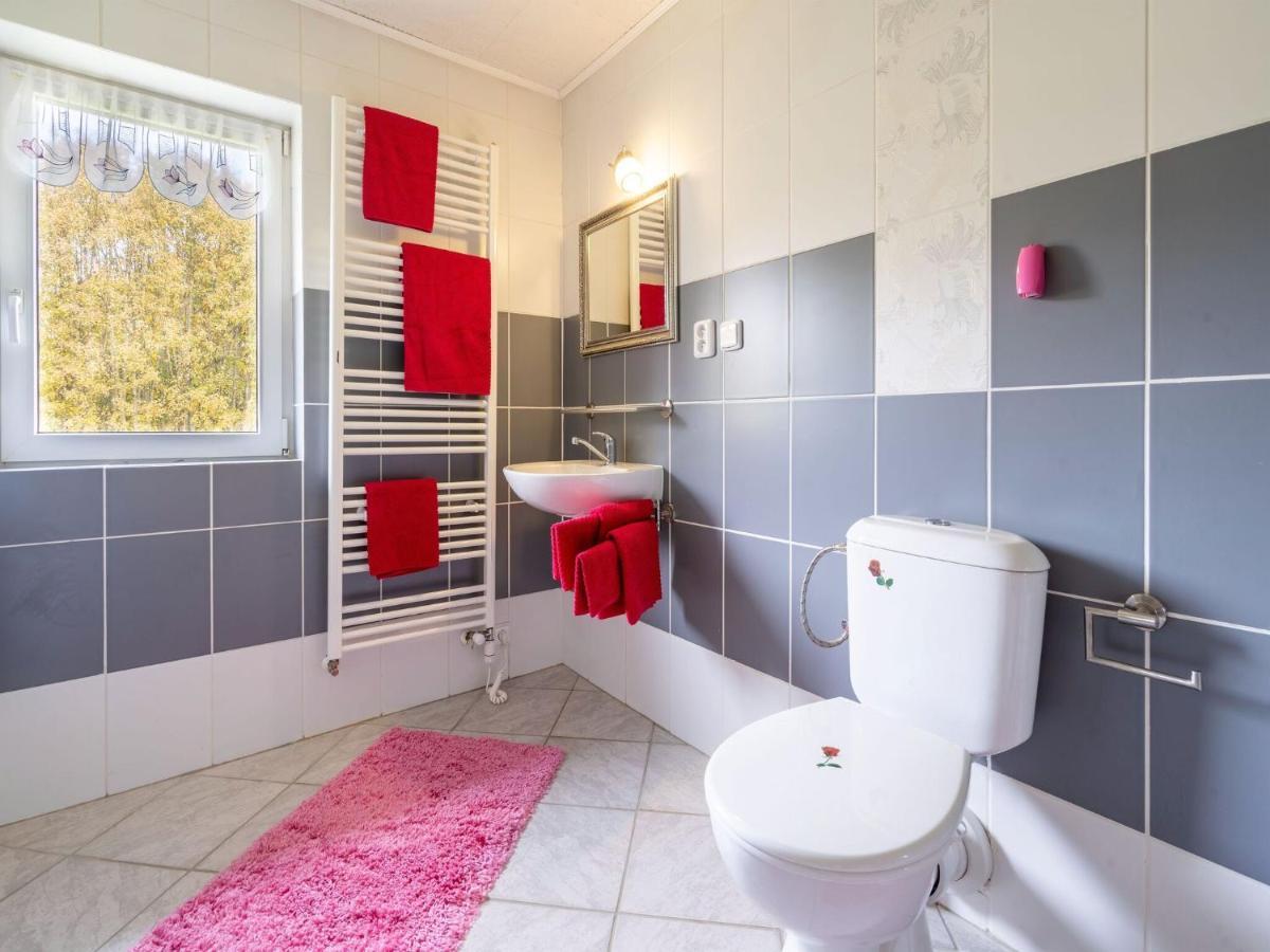 Country Cottage With Sauna And Bubble Bath Kraslice Екстериор снимка